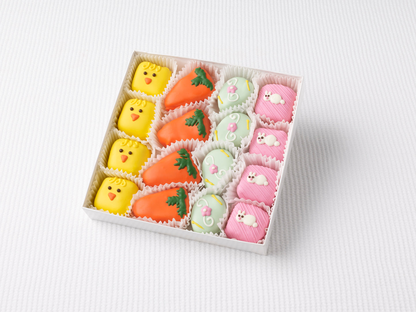 16oz 16pc Easter Cake Bites